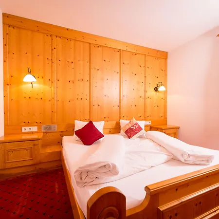 Astrid - In - Out 4* Σάαλμπαχ-Χίντεργκλεμ