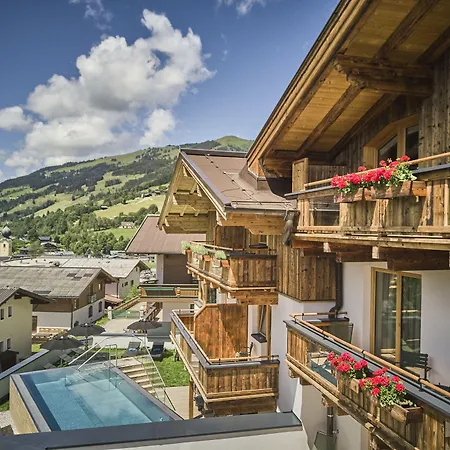 Astrid Inklusive Jokercard & Pool