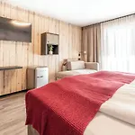 Astrid Inklusive Jokercard & Pool 4* Saalbach-Hinterglemm