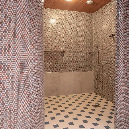 Astrid Hotel