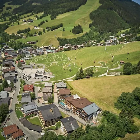 Astrid Mit Panoramapool & Inklusive Jokercard 4*
