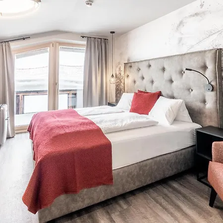 Hotel Astrid Mit Panoramapool & Inklusive Jokercard 4*