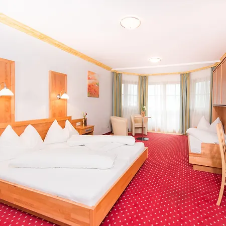 Astrid Mit Panoramapool & Inklusive Jokercard Hotel Saalbach-Hinterglemm
