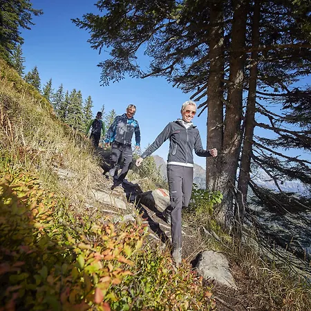 ホテル Astrid - In - Out