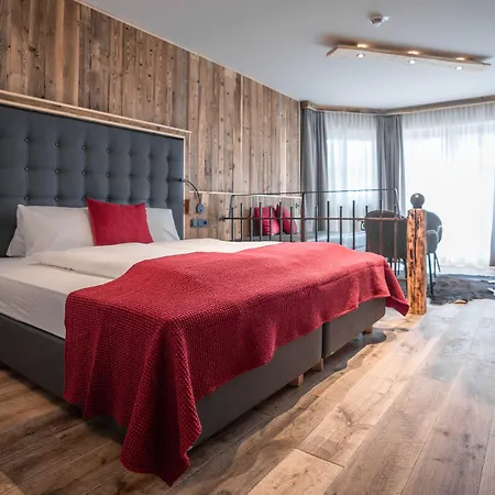 Astrid - In - Out 4* Saalbach-Hinterglemm