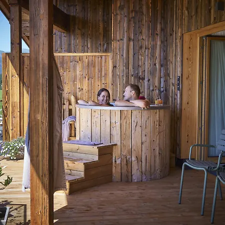 Hotel Astrid - In - Out