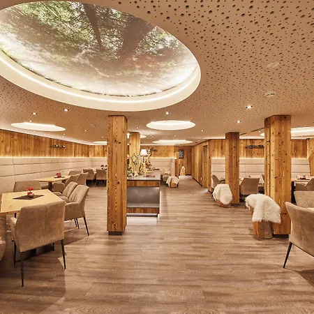 Hotel Astrid - In - Out 4*