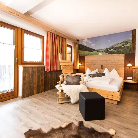 Hotel Astrid Mit Panoramapool & Inklusive Jokercard 4*
