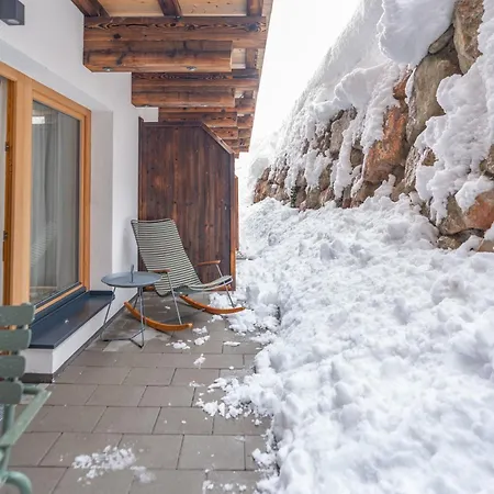 Astrid Mit Panoramapool & Inklusive Jokercard Hotel