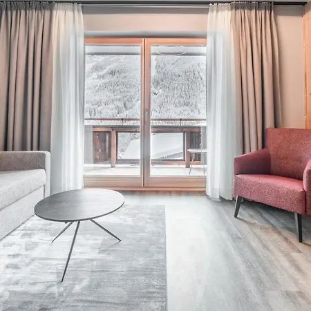 Hotel Astrid Mit Panoramapool&inklusive Jokercard Saalbach-Hinterglemm
