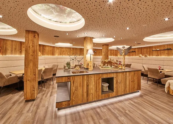 Hotel Astrid Inklusive Jokercard & Pool 4*